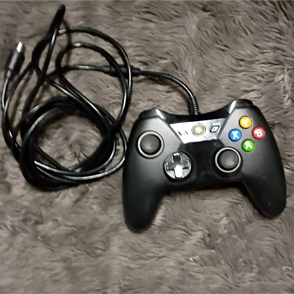 Power A 1414135-01 Wired Pro Ex Controller for Xbox 360 Black